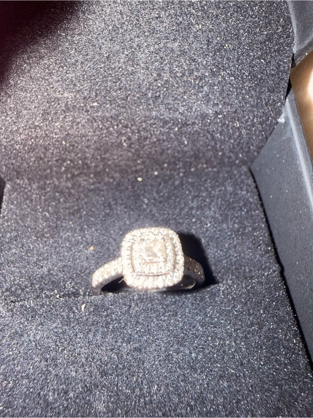 Kay Jewelers carat diamond